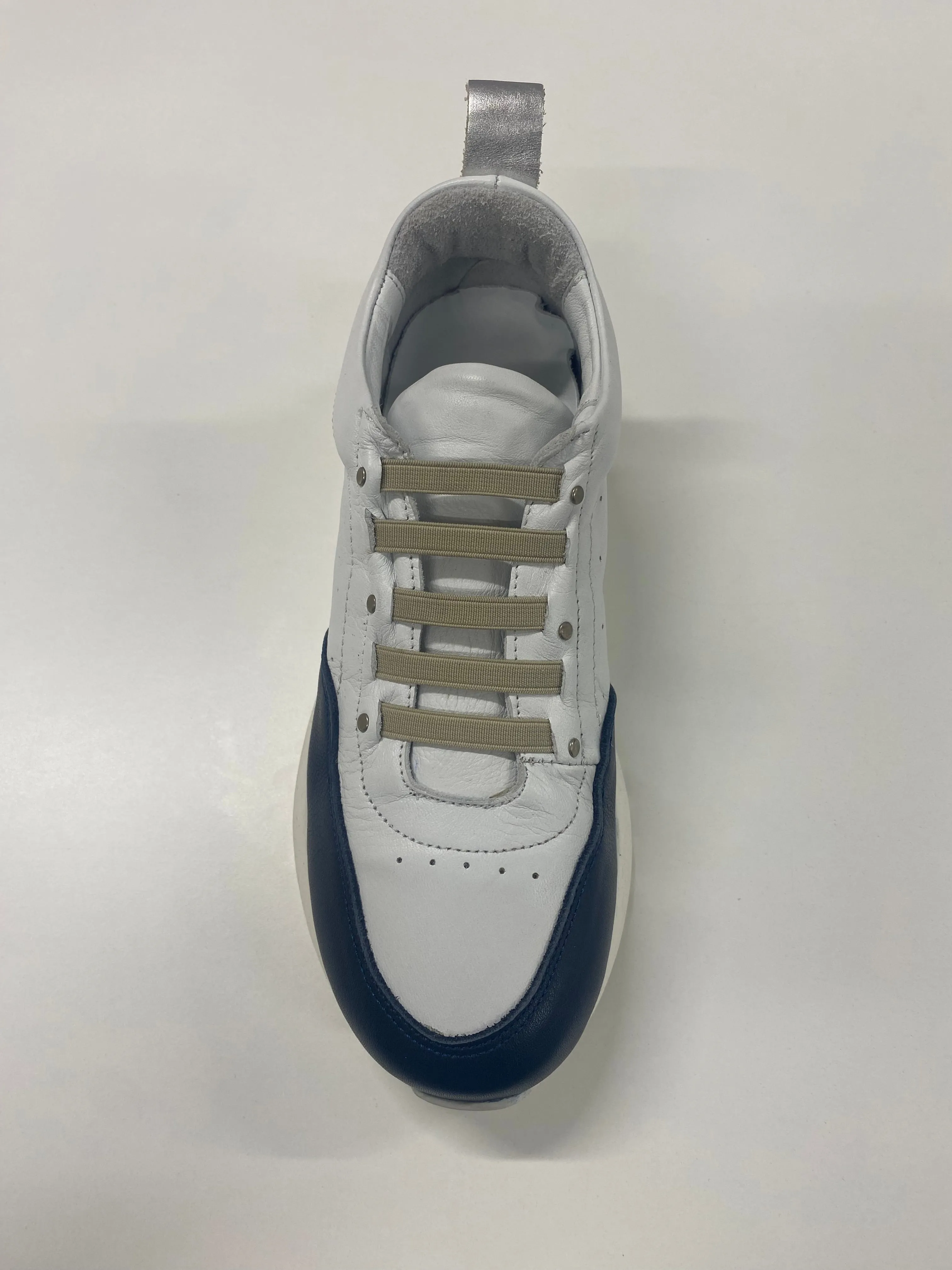 Newtown - Leather Sneaker - White/Navy