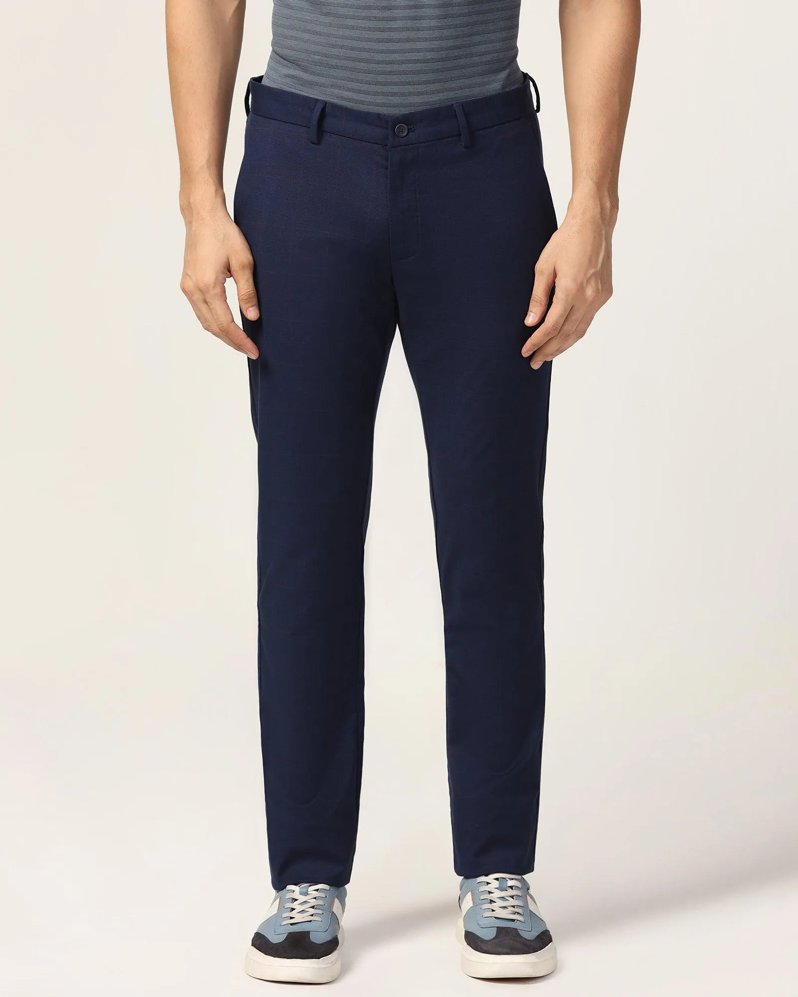 Slim Comfort B-95 Casual Navy Check Khakis - Gap